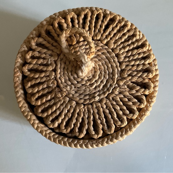 Woven Boho Coaster Set With Caddy - Picture 3 of 4